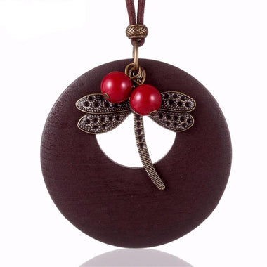 Vintage Woman Necklaces