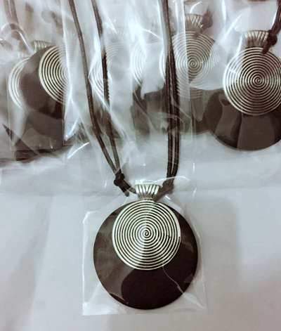 Antique Wooden Alloy Necklace Jewerly